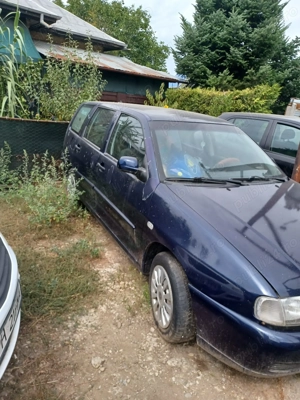 Vand voswagen  polo,1000cc, benzina,preț 550 euro,tel.0734235820 - imagine 3