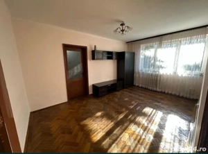 Apartament 3 camere în Calea București, etajul 1 4