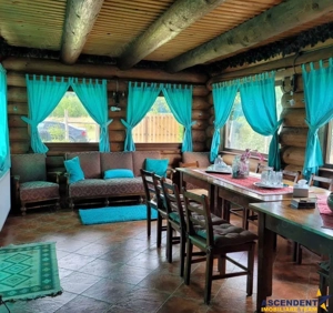 FILM! Resedinte montane,mobilate,echipate, jacuzzi,piscina,pretios areal,Sambata de Sus.