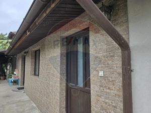 Casă / Vilă cu 5 camere de vânzare - imagine 6