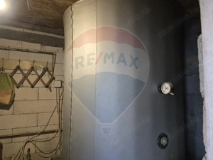 Casă / Vilă cu 5 camere de vânzare - imagine 7