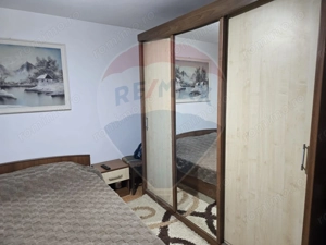 Casă / Vilă cu 5 camere de vânzare - imagine 10