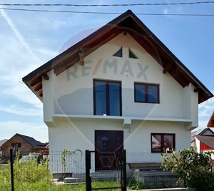 Casă / Vilă cu 5 camere de vânzare