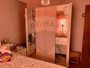 Casă / Vilă cu 5 camere de vânzare - imagine 13 Casă / Vilă cu 5 camere de vânzare - imagine 13