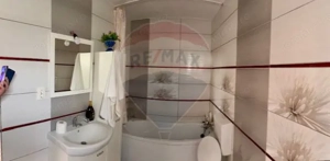 Casă / Vilă cu 5 camere de vânzare - imagine 14 Casă / Vilă cu 5 camere de vânzare - imagine 14