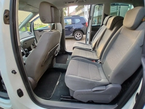 Vând Seat Alhambra 2.0 tdi  - imagine 7