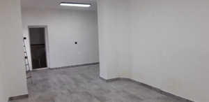 Inchiriez spatiu  - imagine 4