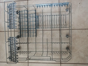 Cos masina de spalat vase 6 seturi Beko