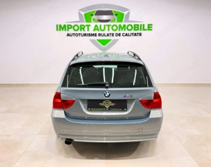 BMW Seria 3 320d DPF Touring Aut. - imagine 12