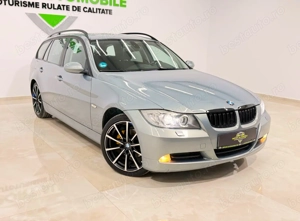 BMW Seria 3 320d DPF Touring Aut. - imagine 8