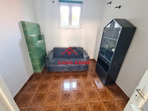 Casa in Poiana Campina--1800 lei - imagine 12