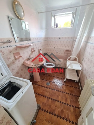 Casa in Poiana Campina--1800 lei - imagine 11