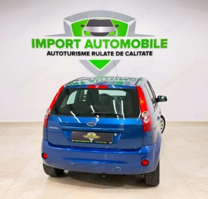 Ford Fiesta 1.4 Blues - imagine 9