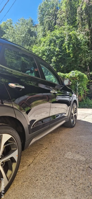 Vand Hyundai Tucson - imagine 5