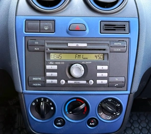 Ford Fiesta 1.4 Blues - imagine 13