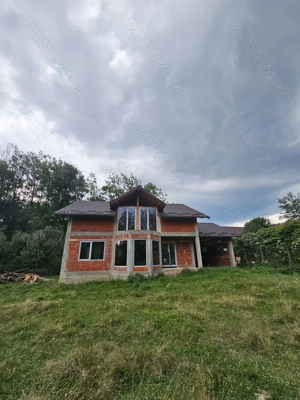Casă nouă la roșu, 231mp, teren 1067mp, garaj - imagine 7
