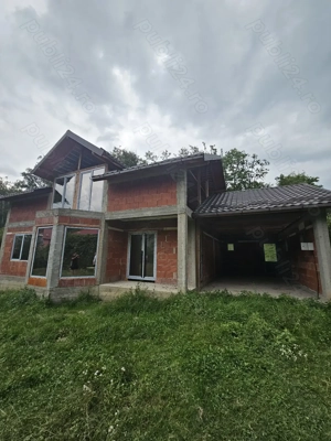 Casă nouă la roșu, 231mp, teren 1067mp, garaj - imagine 9