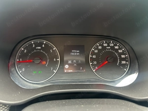 Vând Dacia Sandero , 2024, alba, 7.700 km