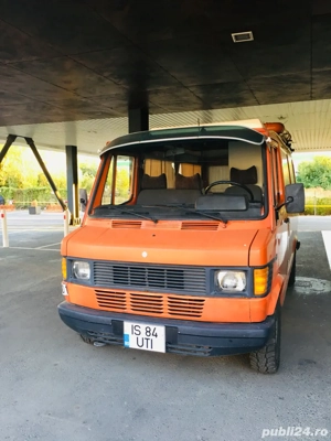 Autorulota Mercedes - 207 - inmatriculata RO   retromobil