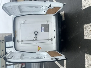 Vând Ford Transit Connect Frigorific ( Congelare refrigerare) - imagine 5