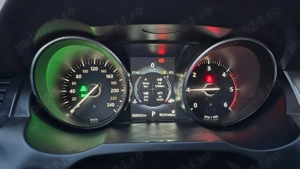 Land Rover Range Rover Evoque 2.0 D180 R-Dynamic S    sau la schimb  cu o masina mai mica  - imagine 5