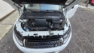 Land Rover Range Rover Evoque 2.0 D180 R-Dynamic S    sau la schimb  cu o masina mai mica  - imagine 8