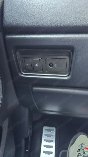 Land Rover Range Rover Evoque 2.0 D180 R-Dynamic S    sau la schimb  cu o masina mai mica  - imagine 9