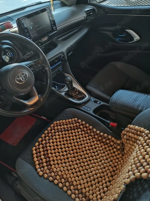 Auto Toyota YARIS 1,5 Hybrid, 2023 - imagine 6