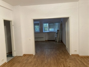 Închiriez spațiu birou (apartament la parter) - imagine 4