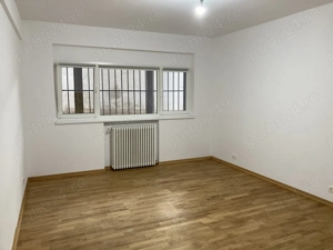 Închiriez spațiu birou (apartament la parter) - imagine 2