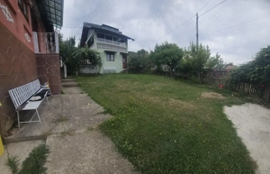 Gospodărie de vânzare în comuna Davidești, sat Voroveni. - imagine 2