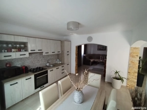 Vand casa caramida an 2000 - imagine 3