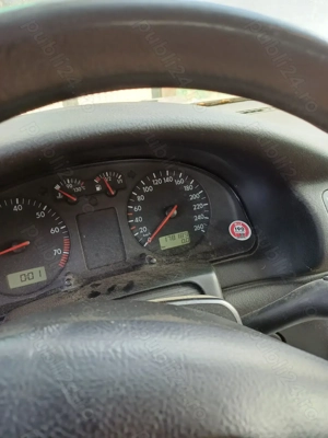 Vând Volkswagen passat - imagine 4 Vând Volkswagen passat - imagine 4