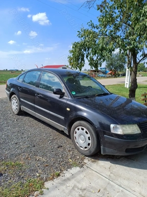 Vând Volkswagen passat