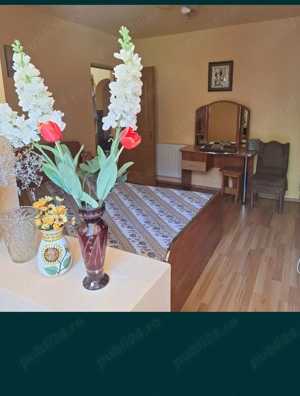 Vând apartament în zona turistică - imagine 4