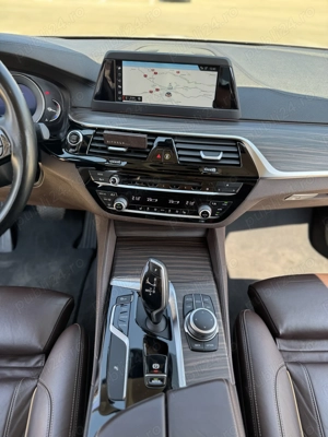 BMW Seria 5 xDrive Luxury - imagine 9