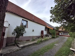 Casă de vanzare si 5 ha de pământ! - imagine 2 Casă de vanzare si 5 ha de pământ! - imagine 2