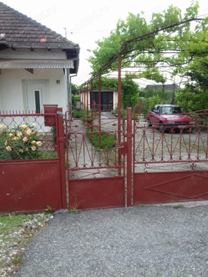 Vind casă cu teren Intravilan in Rimnicu-Vilcea Str. Buridava 34
