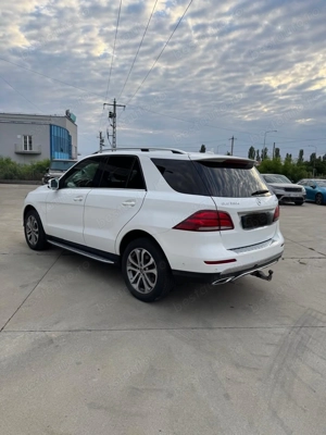 Vând Mercedes-Benz GLE 350d 4Matic - imagine 5