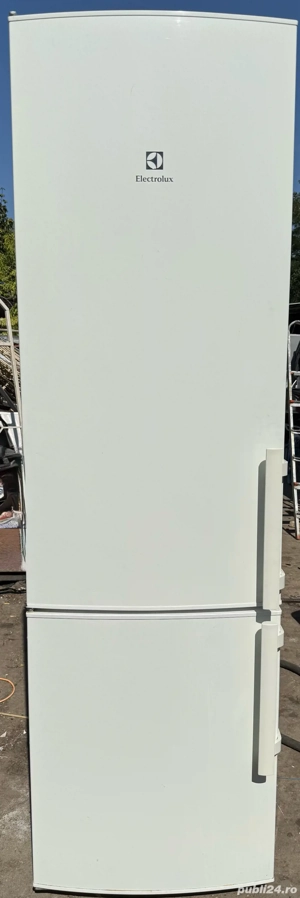 Electrolux EN4000AOW, 375 l, Clasa A+, H 201 cm, Alb