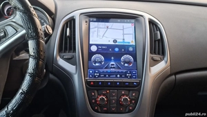 Opel astra j 1.6 cdti Sports Tourer - imagine 8 Opel astra j 1.6 cdti Sports Tourer - imagine 8