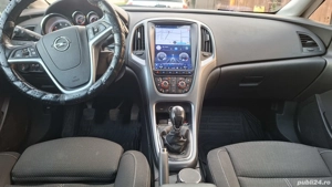 Opel astra j 1.6 cdti Sports Tourer - imagine 7 Opel astra j 1.6 cdti Sports Tourer - imagine 7