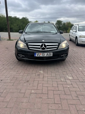 Mercedes C 200  - imagine 2 Mercedes C 200  - imagine 2