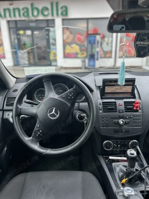 Mercedes C 200  - imagine 3 Mercedes C 200  - imagine 3