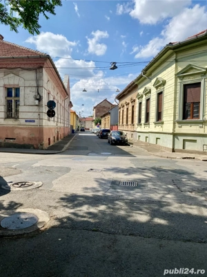 Apartament 2 camere, zona Ultracentral( Piata Catedralei ) - imagine 12