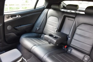 Kia Stinger GT   Performanță, full dotări, km reali  - imagine 7