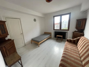 Central Coltea apartament 3 cmaere de inchiriat