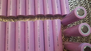 Acumulatori noi litiu 18650 pentru tigari electronice 2200mA 15A curent descarcare ,calitate premium - imagine 4