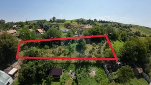 Teren  intravilan 3,000mp Hetiur - imagine 2