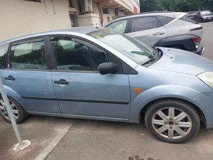 Vând mașină ford fiesta - imagine 2